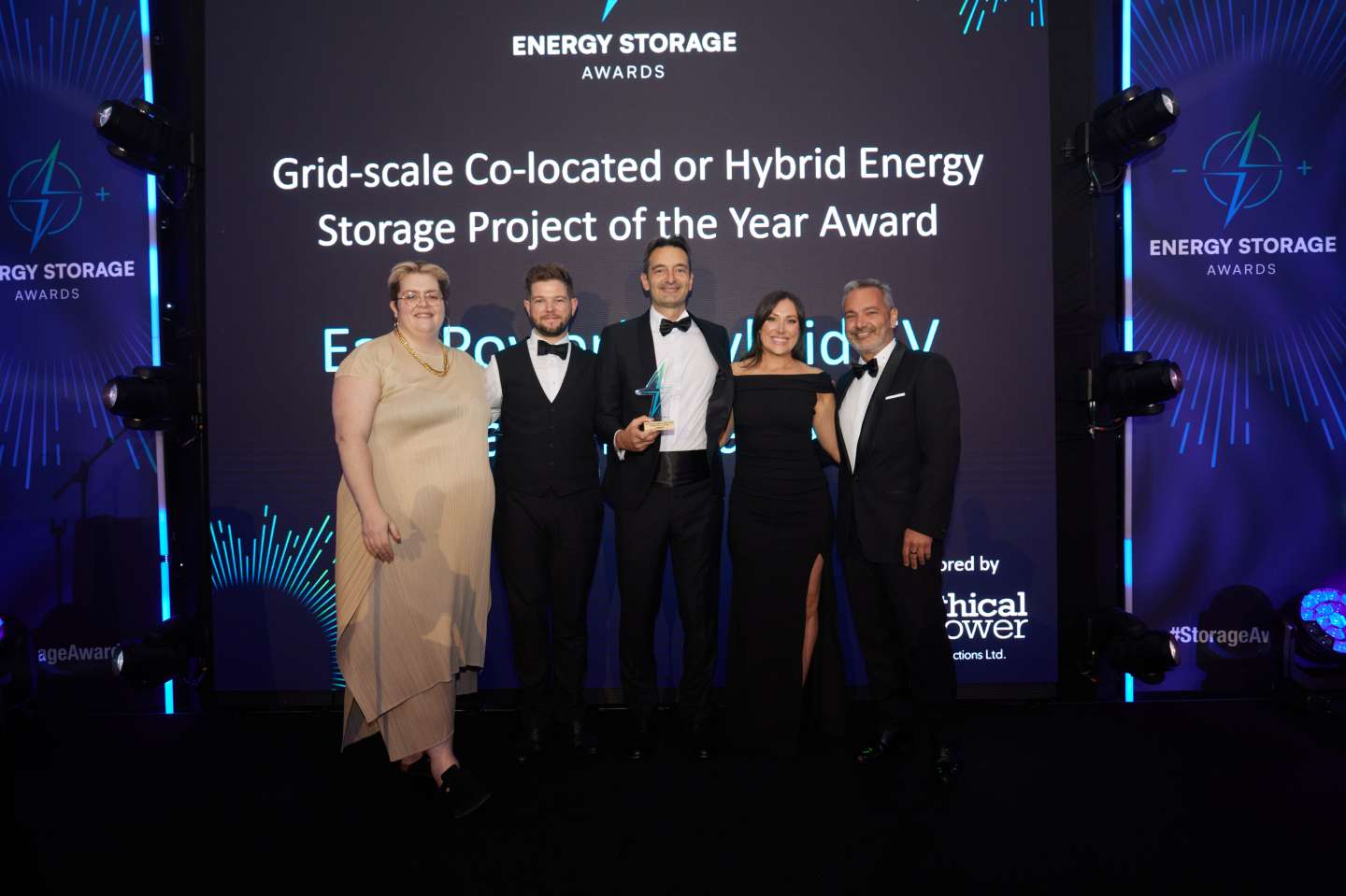 H EASY POWER A.E. κερδίζει το πρώτο βραβείο στα Energy Storage Awards στο Λονδίνο